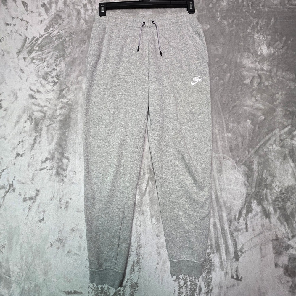 Nike Sportswear Club Fleece Joggers Mens Small Grey Sweatpants BV2671-063
